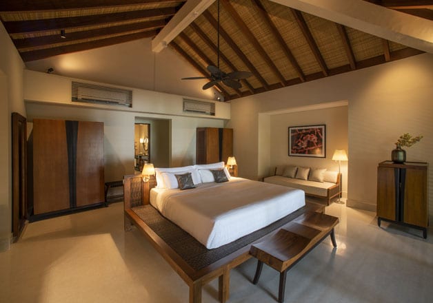 BEACH POOL VILLA BEDROOM